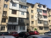 Satılır 3 otaqlı 75 m2 köhnə tikili Nəsimi r.