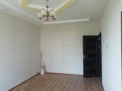 Satılır 2 otaqlı 37 m2 köhnə tikili 1 mkr