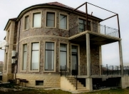 Satılır 10 otaqlı 530 m2 villa Novxanı