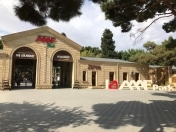 Satılır 4 otaqlı 140 m2 yeni tikili Xırdalan