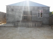 Satılır 4 otaqlı 117 m2 həyət evi Binə