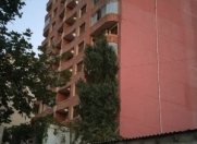 Satılır 2 otaqlı 81 m2 yeni tikili 28 May m.