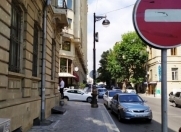 İcarəyə verilir 2 otaqlı 60 m2 obyekt İçəri Şəhər m.