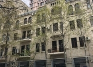 Satılır 3 otaqlı 55 m2 köhnə tikili Sahil m.