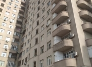 Satılır 2 otaqlı 81 m2 yeni tikili Qara Qarayev m.