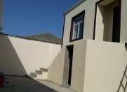 Satılır 3 otaqlı 100 m2 həyət evi Binə