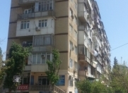 Satılır 2 otaqlı 60 m2 köhnə tikili Ukrayna dairəsi