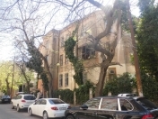 İcarəyə verilir 3 otaqlı 90 m2 köhnə tikili Nəsimi bazarı