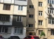 Satılır 3 otaqlı 75 m2 köhnə tikili Nəsimi r.