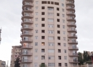 Satılır 4 otaqlı 150 m2 yeni tikili Xalqlar Dostluğu m.