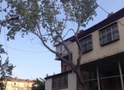 Satılır 3 otaqlı 93 m2 köhnə tikili Heydər Əliyev Mərkəzi