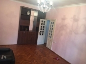 Satılır 2 otaqlı 32 m2 köhnə tikili 1 mkr