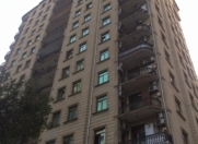 Satılır 4 otaqlı 213 m2 yeni tikili Nizami m.