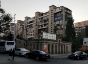 Satılır 2 otaqlı 45 m2 köhnə tikili Bakıxanov