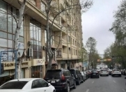 Satılır 6 otaqlı 250 m2 obyekt 28 may