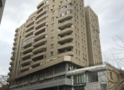 Satılır 3 otaqlı 125 m2 yeni tikili 28 May m.