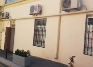 İcarəyə verilir 1 otaqlı 19 m2 ofis Nəsimi r.