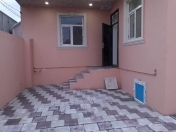Satılır 3 otaqlı 80 m2 həyət evi Binəqədi