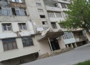 Satılır 4 otaqlı 110 m2 köhnə tikili İnşaatçılar m.