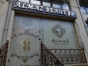 İcarəyə verilir 3 otaqlı 140 m2 obyekt Gənclik m.