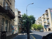 Satılır 5 otaqlı 200 m2 köhnə tikili 28 May m.