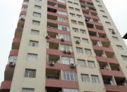 Satılır 4 otaqlı 200 m2 yeni tikili Bakıxanov