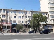 Satılır 3 otaqlı 50 m2 köhnə tikili Gənclik m.