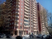 Satılır 4 otaqlı 177 m2 yeni tikili Memar Əcəmi m.