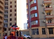 Satılır 4 otaqlı 280 m2 yeni tikili 28 May m.