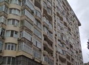 Satılır 3 otaqlı 134 m2 yeni tikili Elmlər Akademiyası m.