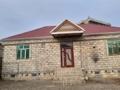 Satılır 4 otaqlı 450 m2 həyət evi Müşfiqabad