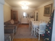 Satılır 3 otaqlı 85 m2 köhnə tikili Nəriman Nərimanov m.