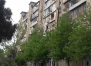 Satılır 5 otaqlı 130 m2 köhnə tikili Azadlıq prospekti m.