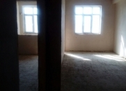 Satılır 2 otaqlı 64 m2 yeni tikili Qurtuluş - 93 Yaşayış Kompleksi