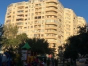 Satılır 4 otaqlı 165 m2 yeni tikili Qara Qarayev m.