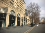 İcarəyə verilir 15 otaqlı 664 m2 obyekt Sahil m.