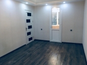 Satılır 2 otaqlı 40 m2 köhnə tikili 8 km