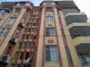 Satılır 3 otaqlı 135 m2 yeni tikili Azadlıq prospekti m.