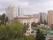 Satılır 5 otaqlı 180 m2 köhnə tikili İncəsənət və Mədəniyyət Un.