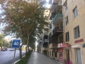 Satılır 2 otaqlı 65 m2 köhnə tikili Nəsimi r.