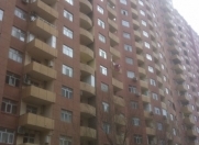 Satılır 2 otaqlı 50 m2 yeni tikili İnşaatçılar m.