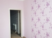 İcarəyə verilir 5 otaqlı 125 m2 köhnə tikili Ukrayna dairəsi