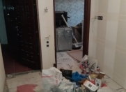 Satılır 4 otaqlı 100 m2 köhnə tikili Qara Qarayev m.