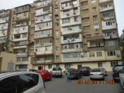 Satılır 4 otaqlı 130 m2 köhnə tikili Bakı Dövlət Universiteti