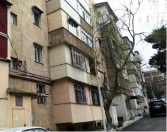 Satılır 2 otaqlı 32 m2 köhnə tikili Qara Qarayev m.