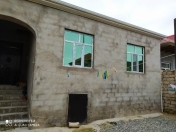 Satılır 4 otaqlı 3 m2 həyət evi Ramana