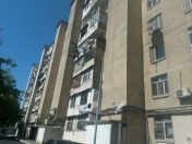 Satılır 5 otaqlı 100 m2 köhnə tikili Y.Günəşli