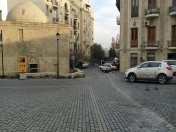 Satılır 3 otaqlı 60 m2 obyekt İçəri Şəhər m.