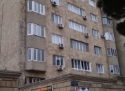 Satılır 3 otaqlı 84 m2 köhnə tikili Fövqəladə Hallar Nazirliyi