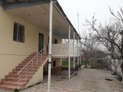 Satılır 3 otaqlı 160 m2 bağ evi Novxanı